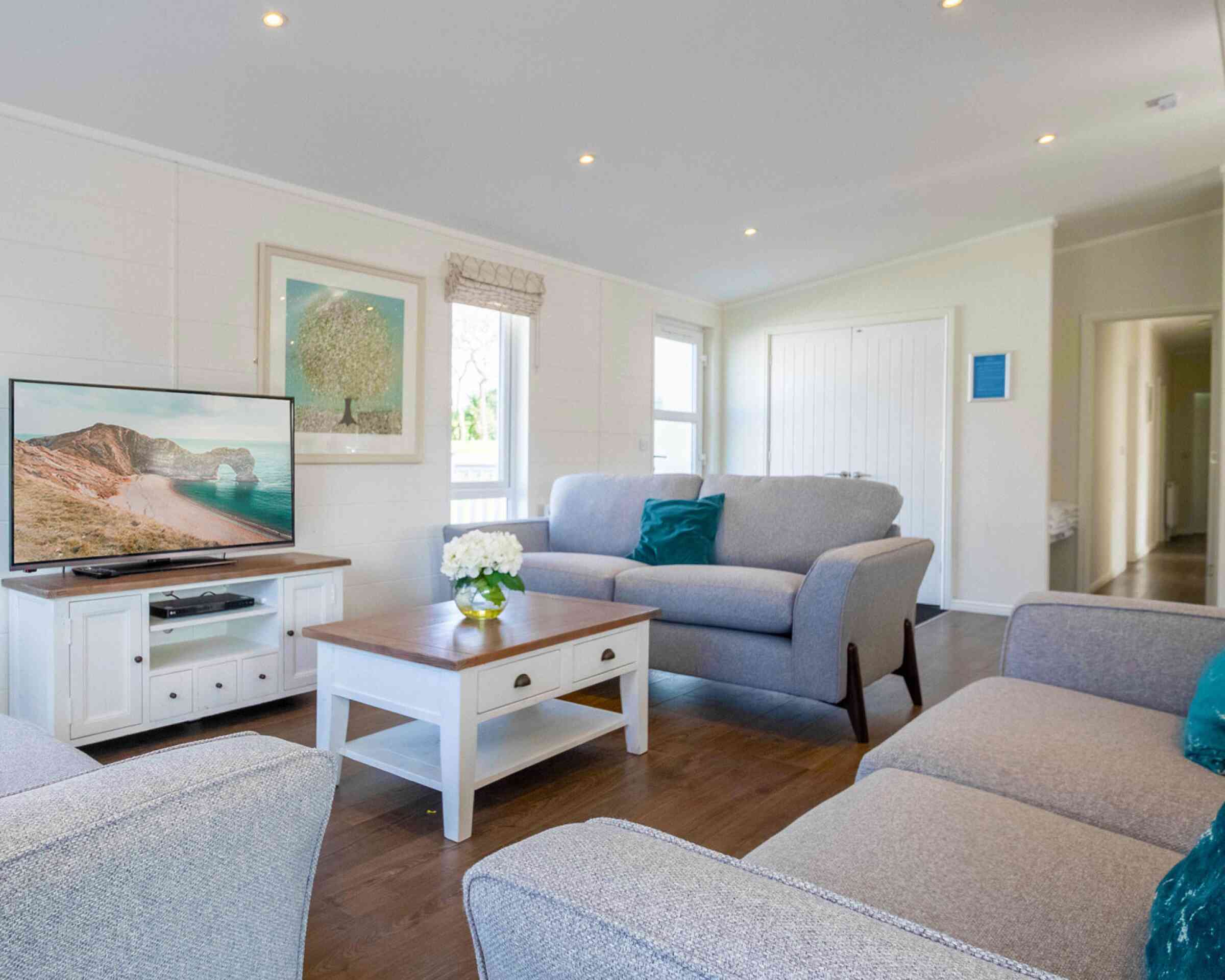5-Bed Signature Lodge with Hot Tub | Shorefield Country Park